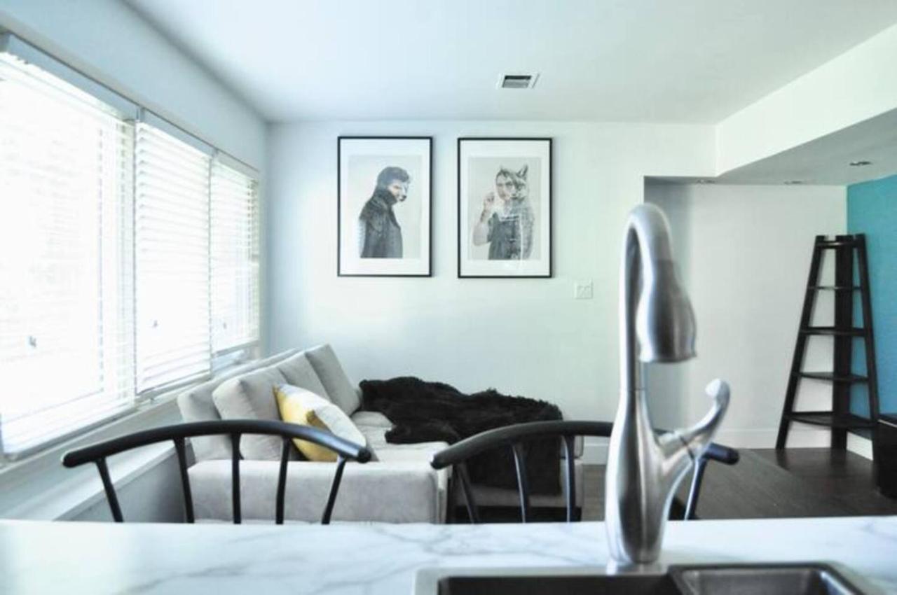 Cozy 1 Bd Suite Centrally Located Северный Ванкувер Экстерьер фото